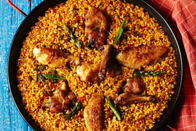 Paella Class & Bottomless Wine: Las Ramblas Views - Your Dinner Plan: The Four Courses You’ll Cook and Eat