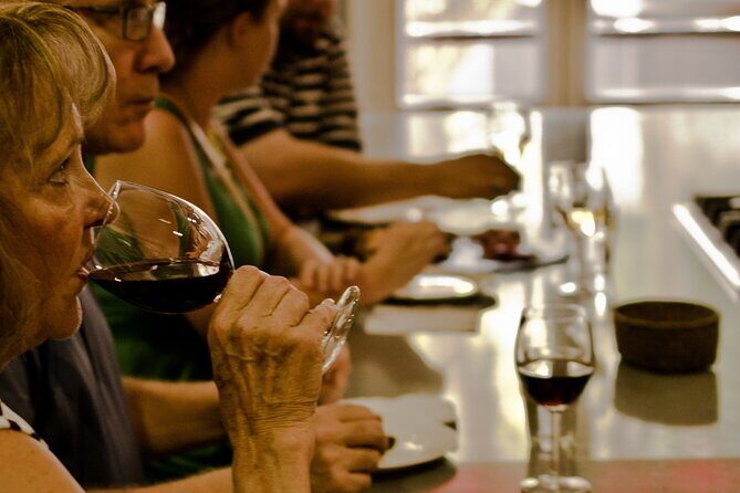 Paella Class & Bottomless Wine: Las Ramblas Views - Practical Tips for a Smooth 3-Hour Evening