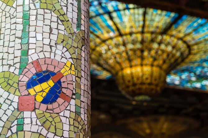 Palau de la Musica Catalana Guided Tour - Stop 1: Rehearsal Hall and the 1905 story on the screen