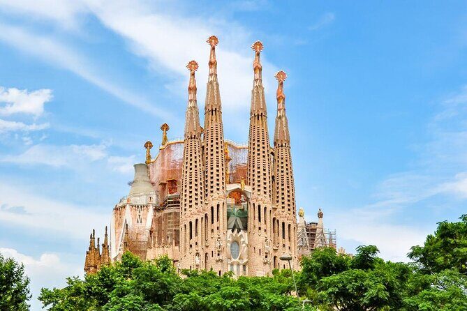 Park Guell and Sagrada Familia Tour in Barcelona - Key Highlights You’ll Feel Right Away