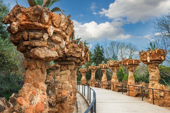 Park Guell and Sagrada Familia Tour in Barcelona - Tickets and Transport: Is $133.36 Good Value?
