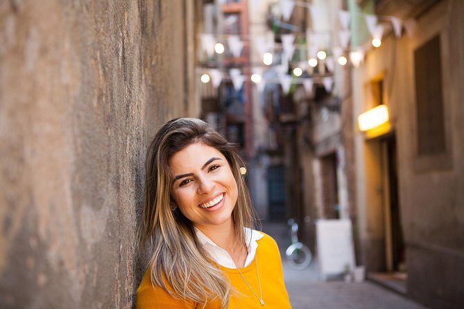 Photoshoot tour in Barcelona Secret Corners - What you actually get: images, retouch, and timing