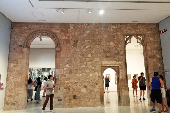 Picasso Museum and Walking Tour Plus Optional Wine & Food Tasting - Optional upgrade: Vila Viniteca wine and food tasting for about 1 hour