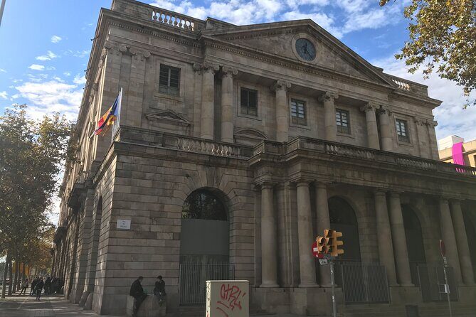 Picasso Museum and Walking Tour Plus Optional Wine & Food Tasting - The value equation: paying about $48 for a small-group story plus museum entry