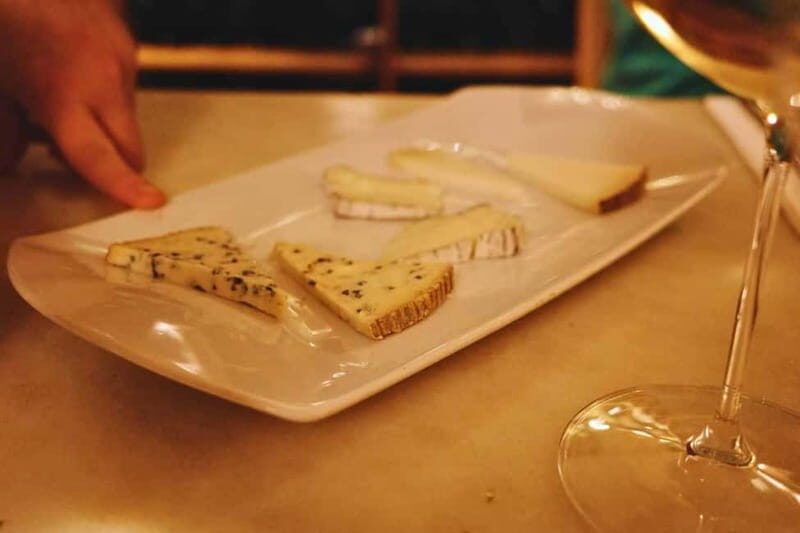 Picasso Museum and Walking Tour Plus Wine Tasting Upgrade - Price and value: why $44 can work or not work