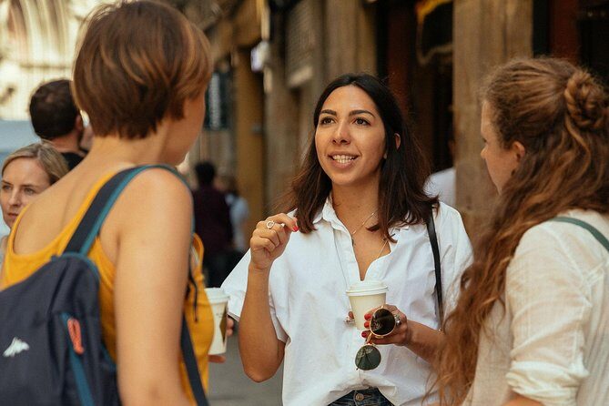Private City Kickstart Tour: Barcelona - Why the Private Format Feels Different (and Better)
