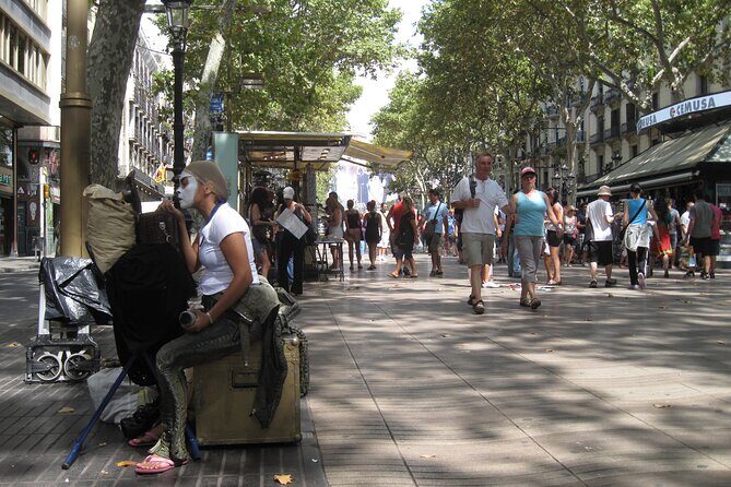 Private discovery bike tour of Barcelona - Bikes, pace, and safety: why your body won’t hate you