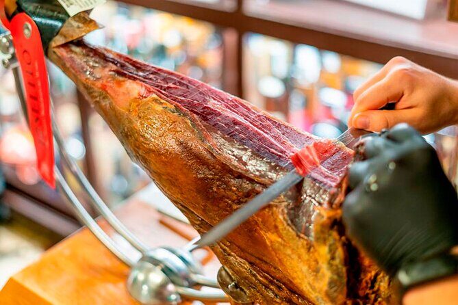 Private Tour: Tapas, Wine & Flamenco Show in Barcelona’s Old Town - Flamenco in a Palace Setting: Great Singing, but Check Your View
