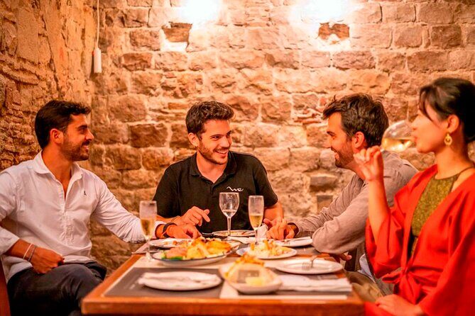 Private Tour: Tapas, Wine & Flamenco Show in Barcelona’s Old Town - Plaça de Sant Jaume and Santa Caterina: Two Markets, Two Moods