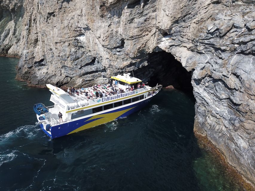 Roses: Cap de Creus & Port Lligat Boat Tour w/ Cadaqués Stop - Cap de Creus lighthouse and rugged headland: what you’re really seeing