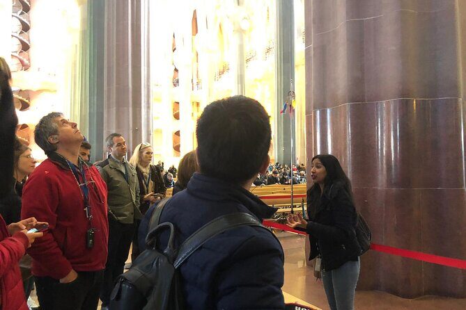 Sagrada Familia English Guided Tour & Optional Tower Access - Price and value: what you’re really paying for