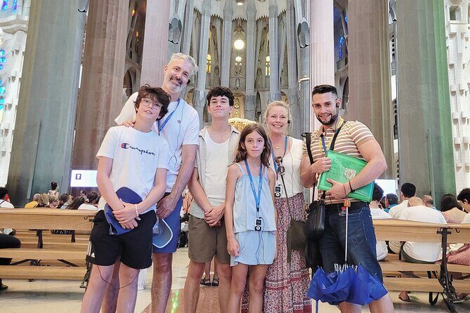 Sagrada Familia: The Golden Hour with Skip the line Tickets - Who should book this golden-hour Sagrada Familia tour