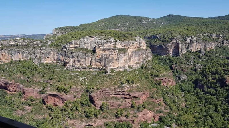 Salou: Siurana Medieval Village Guided Tour w/ Hotel Pickup - Quick practical tips before you go