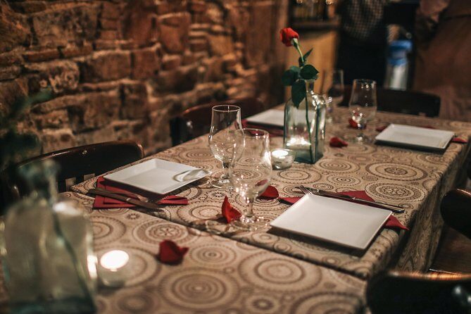 Tapas and Flamenco Evening - The walking route and old-town reality check