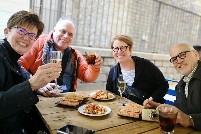 Tapas, Wine and Flamenco Private Tour in Barcelona - Stop 5: Palau Dalmases flamenco hour—what to expect from the show