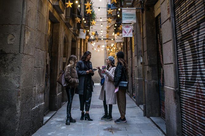 The Ultimate Old Town Tour in Barcelona - From Pl. del Teatre to Las Ramblas: Your Old Town compass