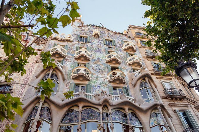 Treasures of Barcelona: Private Gaudi Walking Tour - Price and value: what you’re really paying for at $102.80