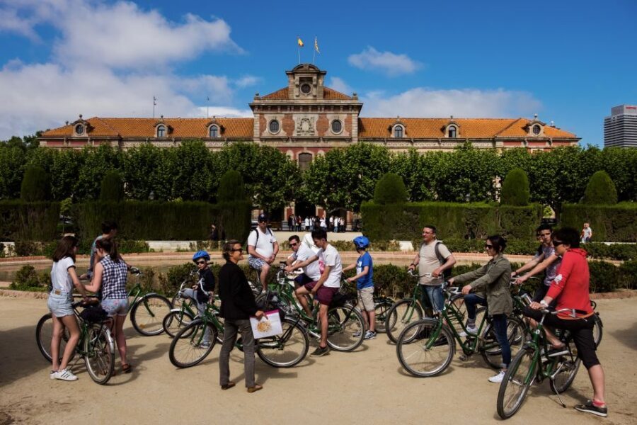 Unusual Barcelona Bike Tour in French - Stops and Learning Moments: Culture, History, and Politics at Street Level