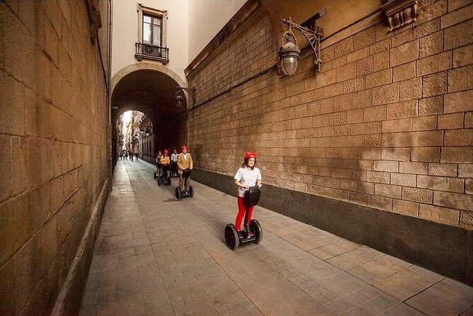 Welcome Barcelona Segway Tour - Parc de la Ciutadella and Barcelona Zoo: green space plus family-friendly payoff