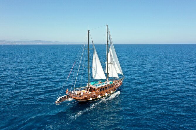 Wooden Boat Sailing with Tapa and Welcome Drink - The “extra value” you get: environmental contribution onboard